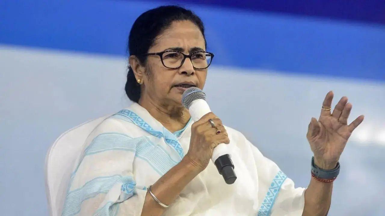 Mamata Banerjee after chaos at Kolkata stadium as 'Sincerely apologise to Messi'